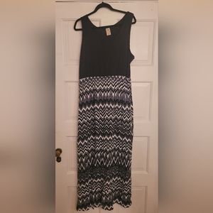 Faded Glory Black/White Pattern Tank Sleeveless Maxi Dress